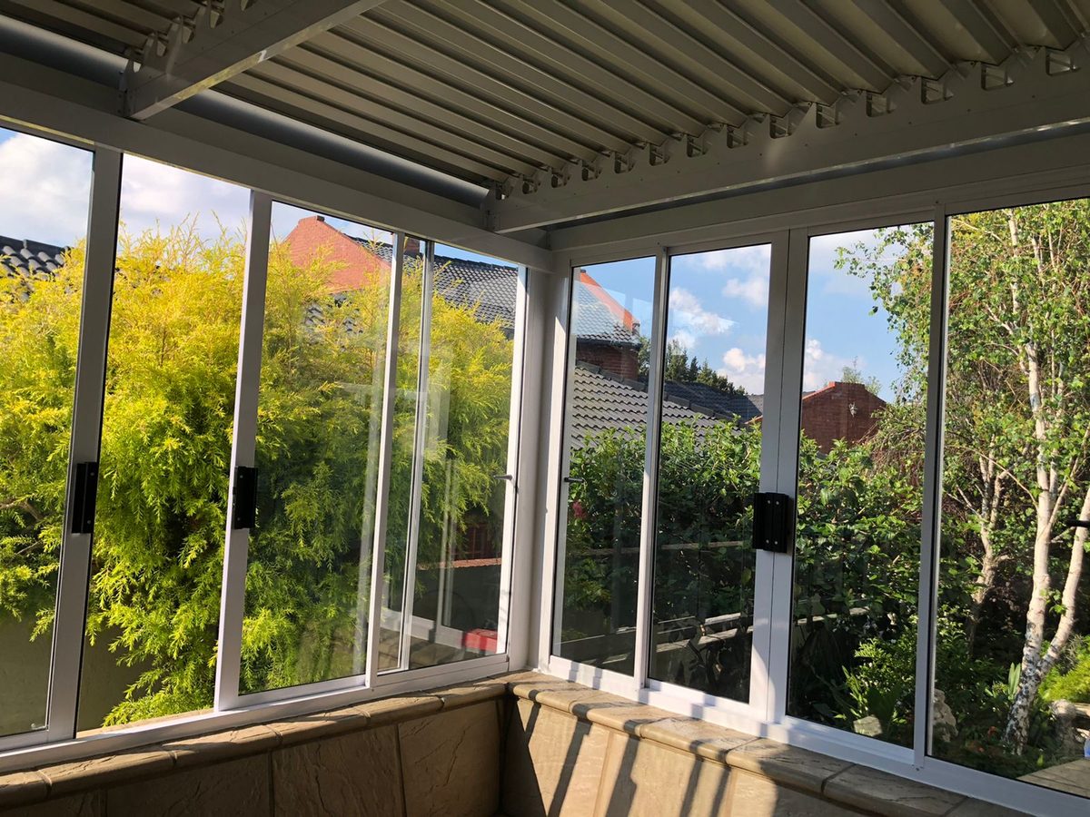 Palace sliding doors