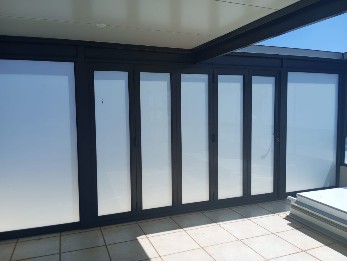 Stack folded aluminium doors, Midrand